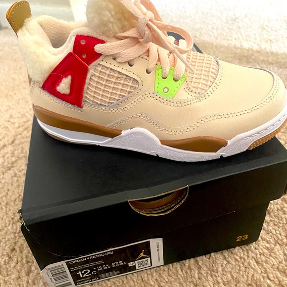 New with box - Picture 3 of 3